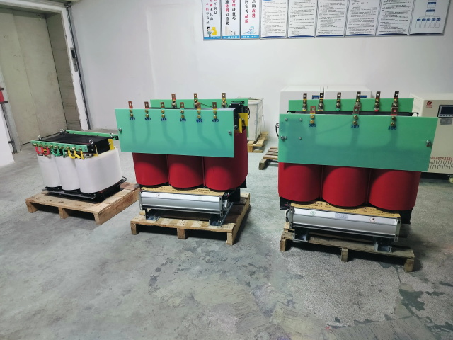 东坡KS11-1000KVA矿用变压器